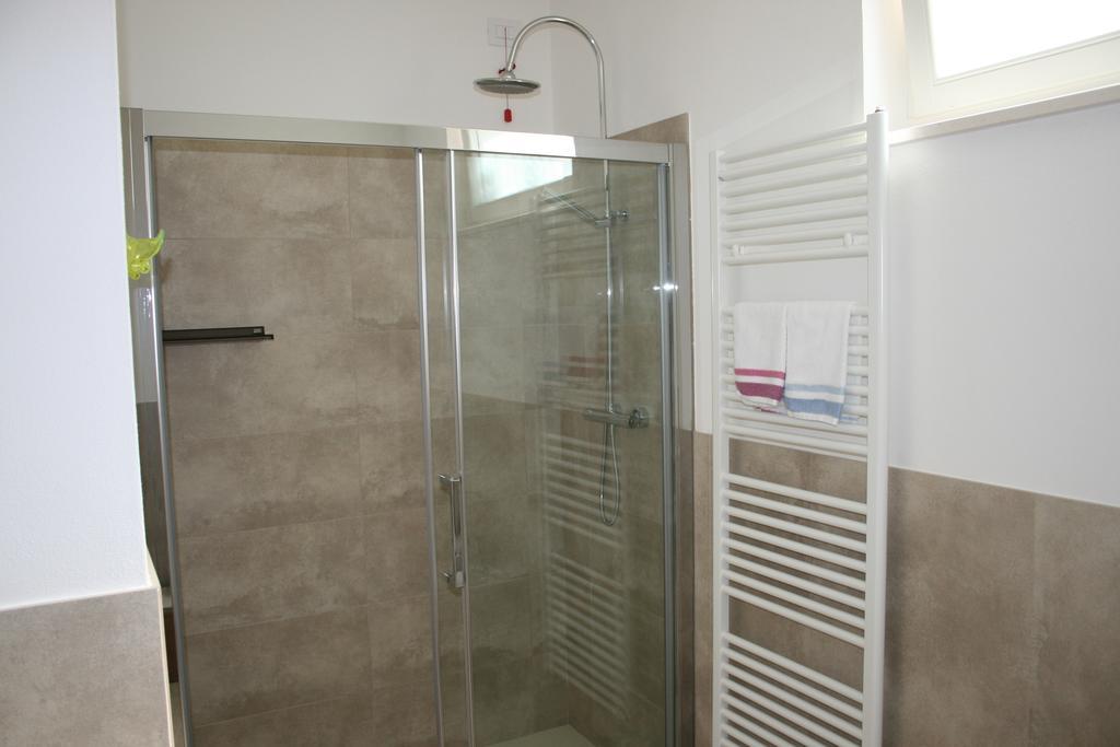 B&B Casa Graziella Torri Del Benaco Chambre photo